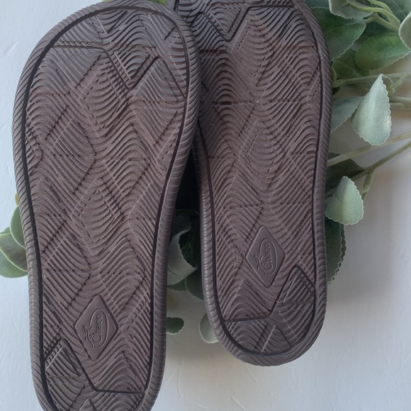 Chacos Chillos Flip Sandals Women’s in Purple - Picture 7 of 8